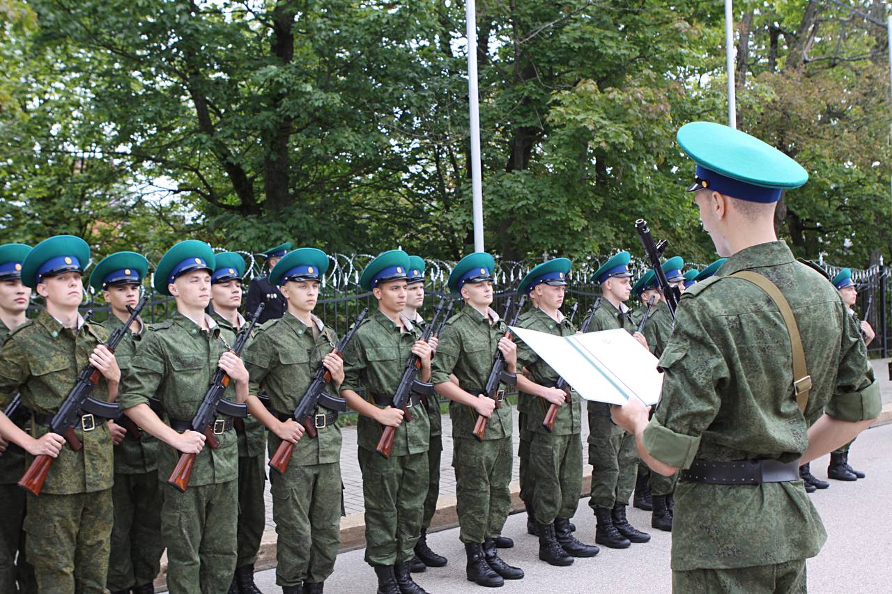 Приведения к Военной присяге военнослужащих.