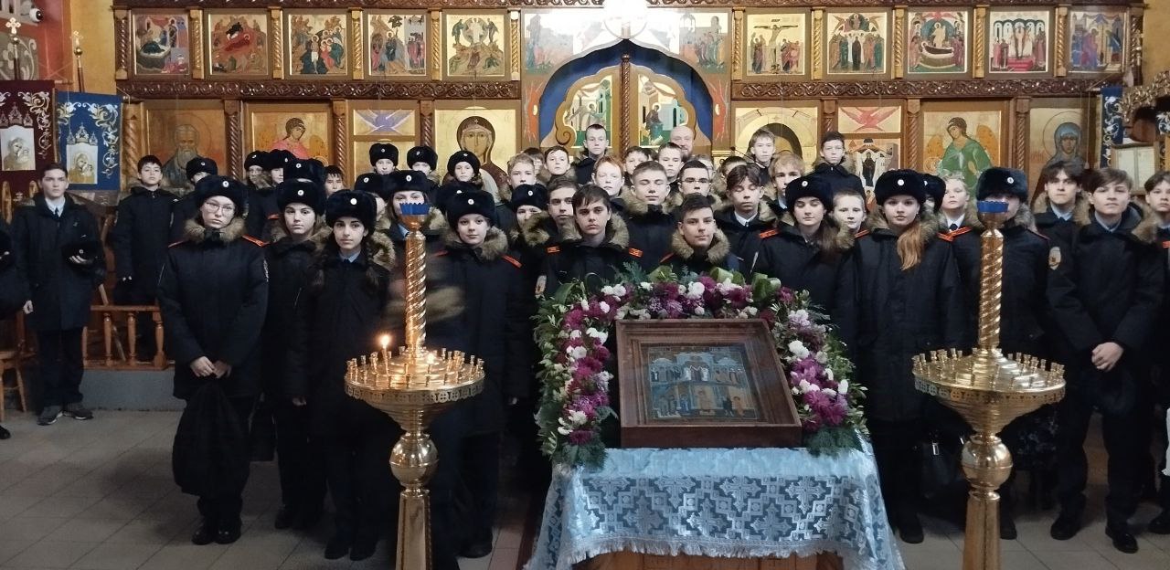 Посещение Покровского храма.