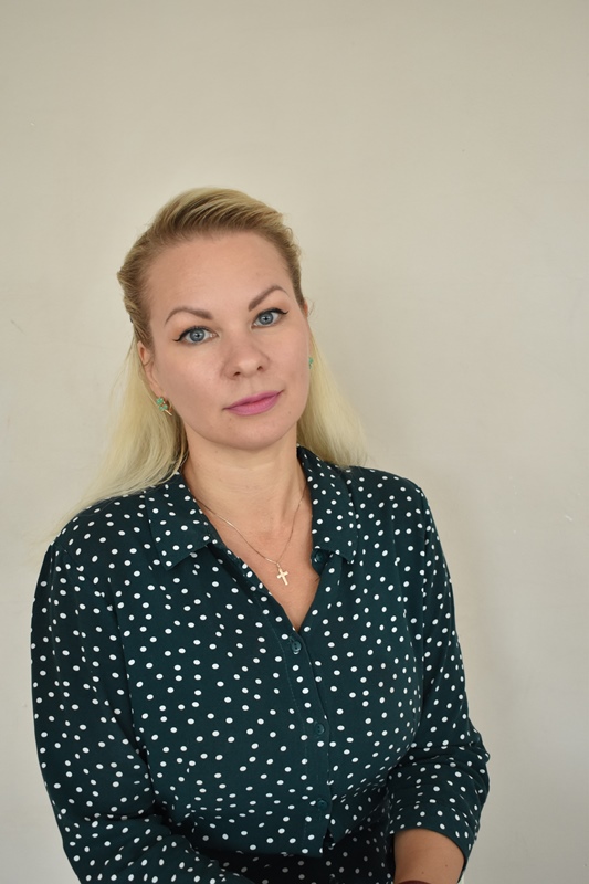 Стешина Светляна Игоревна.